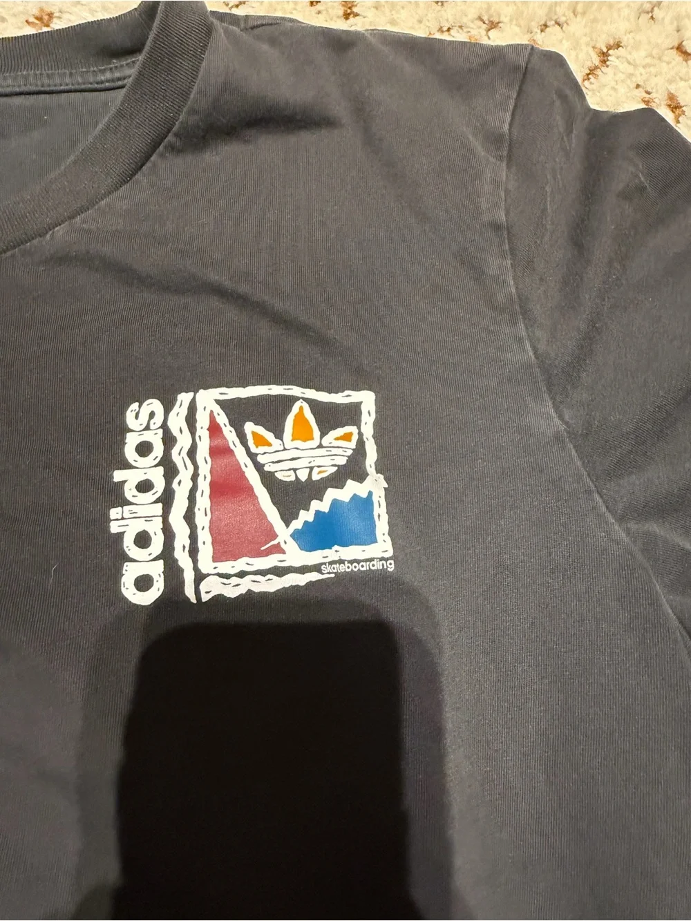 adidas Black Short Sleeve Tee with Multicolor Trefoil Patch Mens size Large
